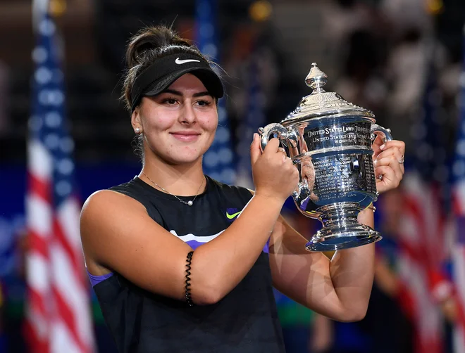 Bianca Andreescu se je zasluženo veselila zmage, za katero je prejela ček za 3,85 milijona dolarjev. FOTO: Usa Today Sports