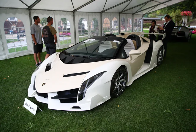 Lamborghini Veneno Roadster (2014) Foto Denis Balibouse Reuters