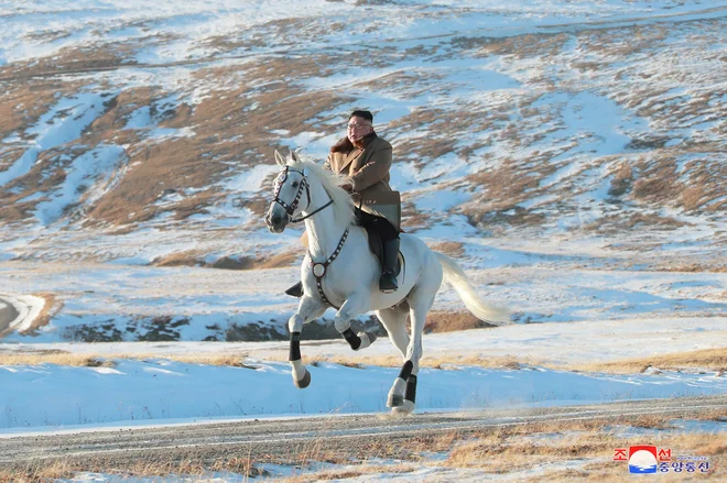 FOTO: KCNA/Reuters