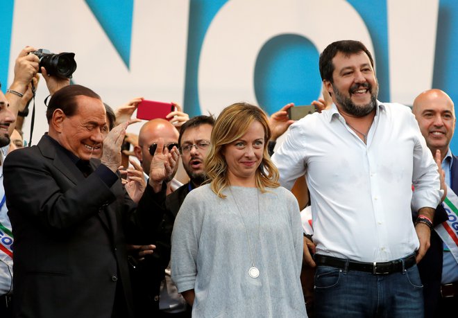 Silvio Berlusconi, Giorgia Meloni in Matteo Salvini. FOTO: Remo Casilli/Reuters