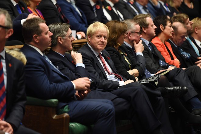 Konservativci pod vodstvom Borisa Johnsona nočejo ponovitve volitev iz leta 2017, ki so stranko stale parlamentarne večine. Foto Afp