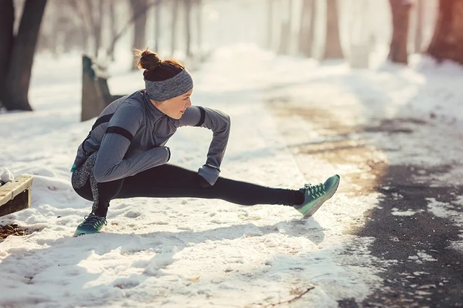 Raziskave nakazujejo, da se stresni odzivi povečujejo že, ko se začnejo temperature spuščati proti petim stopinjam Celzija.&nbsp;FOTO: Shutterstock
