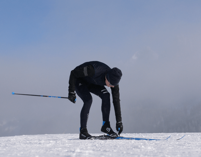 Med hojo se lahko v utore na podplatu čevlja zagozdijo manjši kamenčki in nabere sneg. Foto: arhiv proizvajalca/Salomon