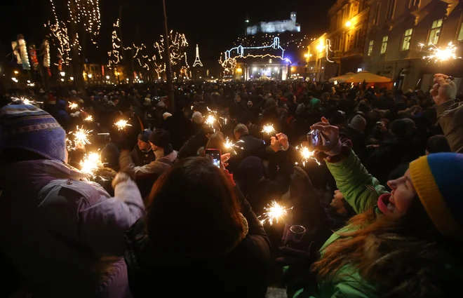 Ljudje skušamo na različne načine pomagati svojim upom, da se uresničijo. FOTO: Igor Zaplatil