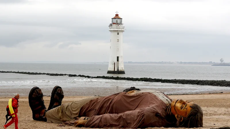 Fotografija: Psihologi učijo, da je človek narejen tako, da si slabe stvari bolj zapomni, da mu bolj vrtajo dušo, na dobre pa hitro pozabi. Foto: Reuters