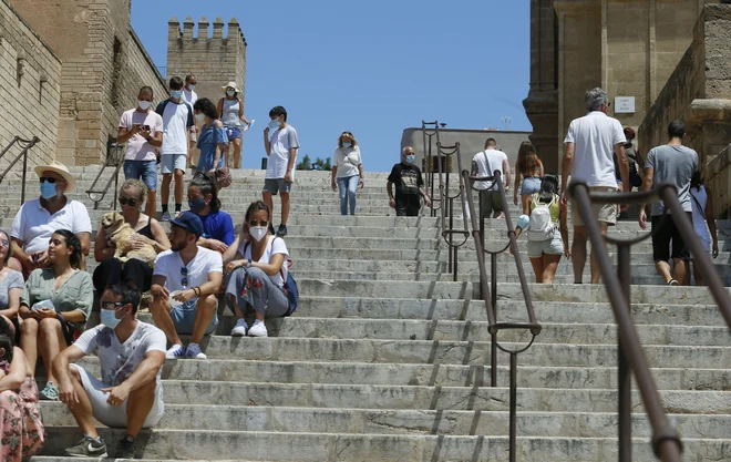 V Španiji je magnet za žurerje še vedno Mallorca.<br />
Foto Enrique Calvo/Reuters