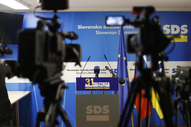Poudarjam, da se z mano ni še nikoli posvetovala niti SDS niti podpisnik pisma pa tudi nobenega odgovora nisem nikomur pošiljal. Foto Leon Vidic/Delo