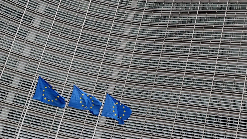 Fotografija: Kar 562 podjetij, ki tokrat zaradi proračunskih omejitev niso dobila financiranja, pa je prejelo pečat odličnosti »zeleni dogovor«. FOTO: Yves Herman/Reuters