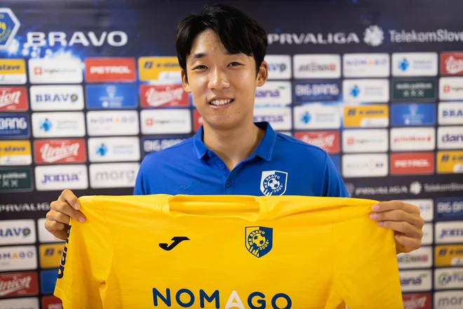 Za Bravo bo prvič igral južnokorejski nogometaš Chanwoo Kim. FOTO: NK Bravo