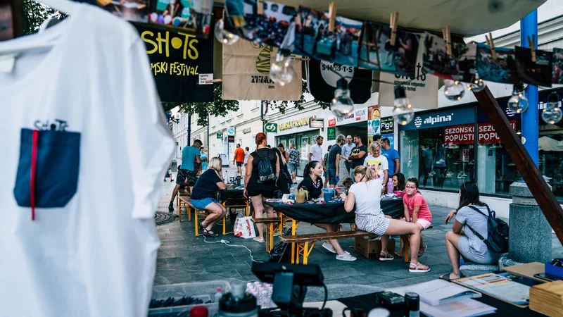 Fotografija: Filmsko dogajanje se je v Slovenj Gradcu začelo minuli teden s festivalom animiranega filma Zebra. FOTO: Maša Flogie