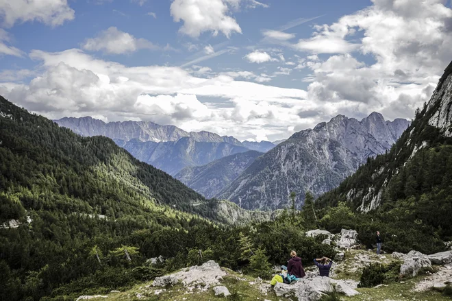 Markacisti so kljub zahtevnemu terenu pot na Triglav že obnovili FOTO: PZS