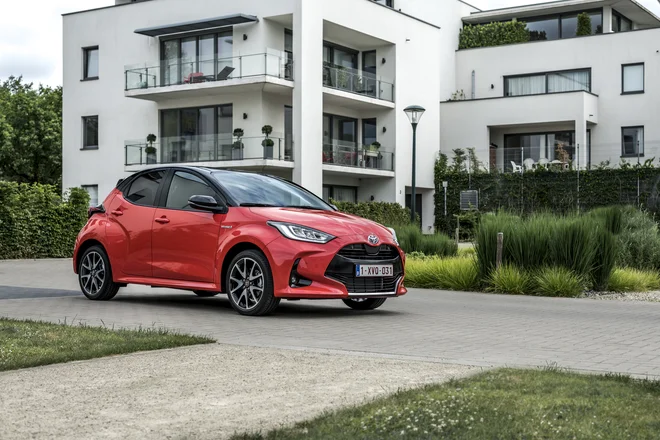 Novemu yarisu so namenili najnovejši hibridni pogonski sklop četrte generacije. FOTO: Toyota