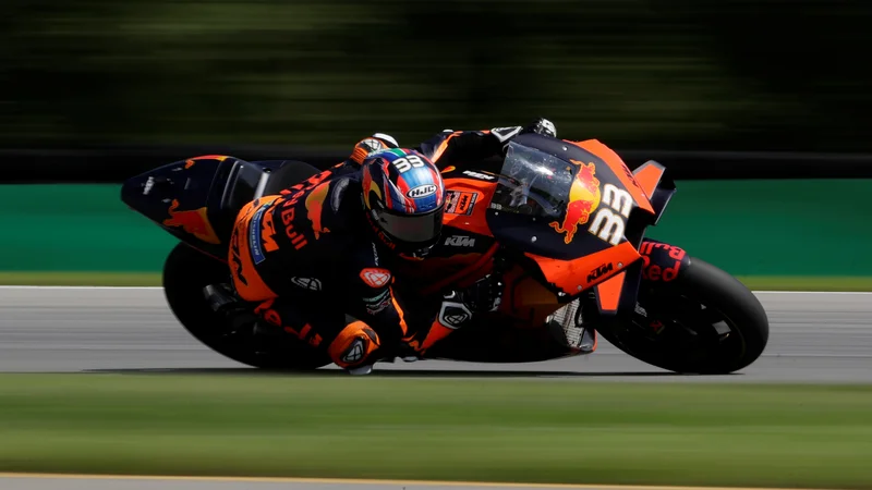 Fotografija: Brad Binder je na Moravskem prekosil vse bolj uveljavljene tekmece. FOTO: David W Černy/Reuters