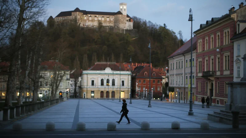 Fotografija: Ljudje niso več pripravljeni biti zgolj objekti političnih odločitev, ampak si želijo sodelovati v postopkih načrtovanja in odločanja, je pokazala raziskava ljubljanske fakultete za upravo leta 2015. Foto Jure Eržen