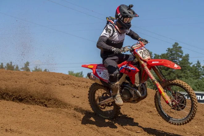 Tim Gajser bo želel čim prej pozabiti VN Rige. FOTO: Honda Racing