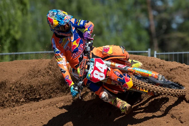 Jeffrey Herlings je povečal skupno vodstvo. FOTO: MXGP