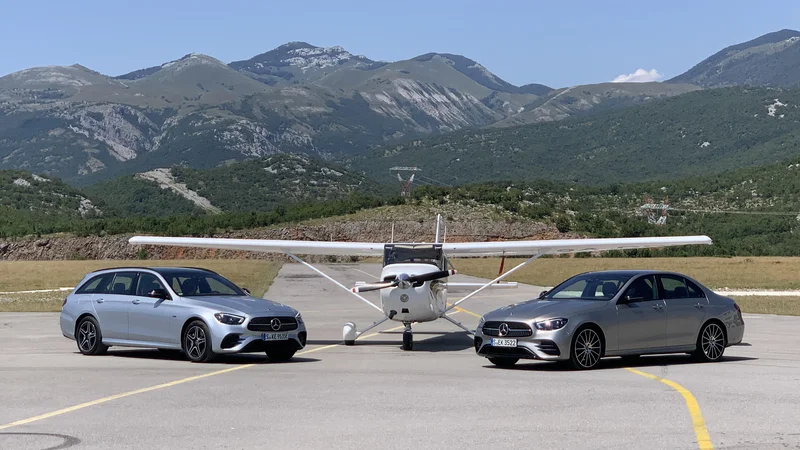 Fotografija: Mercedes-benz razreda E ima celo vrsto asistenčnih sistemov in naprednejše pogone. Foto Blaž Kondža