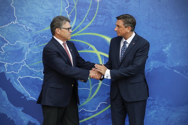 Minister za energetiko Rick Perry in slovenski predsednik Borut Pahor FOTO: Uroš Hočevar/Delo