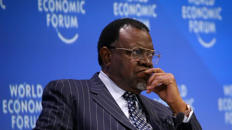 Fotografija: Namibijski predsednik Geingob bivšo kolonialno silo sicer kritizira tudi zaradi uporabe besedne zveze »zdravljenje ran«.FOTO: Sumaya Hisham/Reuters