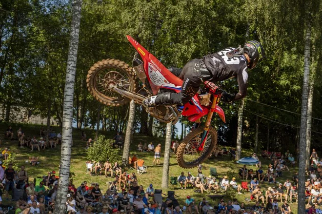 Tim Gajser brani naslov svetovnega prvaka. FOTO: Honda Racing