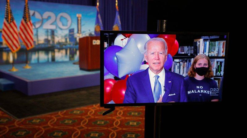 Fotografija: Demokratska stranka je v torek zvečer nekdanjega podpredsednika Joeja Bidna uradno nominirala za predsedniškega kandidata. Foto Brian Snyder/AFP