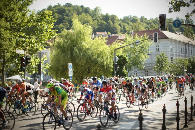 Tudi »izhodna moč« vaših nog je lahko premajhna. FOTO: Jure Eržen