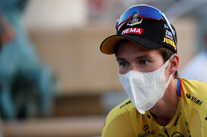 Primož Roglič je odgnal vse dvome o tem, da zaradi zadnje poškodbe na Touru ne bi nastopil. FOTO Stephane Mahe/Reuters
