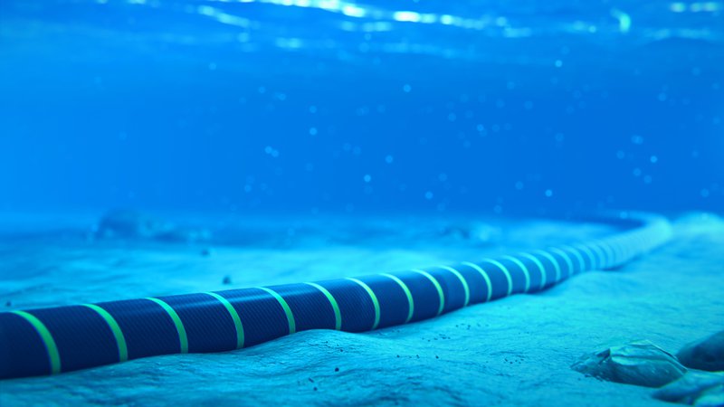 Fotografija: V priobalnih pasovih so kabli debeli približno pet centimetrov, v globljih delih oceanov pa pol manj. Foto Shutterstock