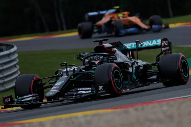 Lewis Hamilton potrjuje svojo kakovost tudi v Belgiji. FOTO: Stephanie Lecocq/AFP