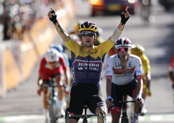 Primož Roglič je bil tokrat nepremagljiv, pravi Andrej Hauptman. FOTO: Christophe Ena/Reuters