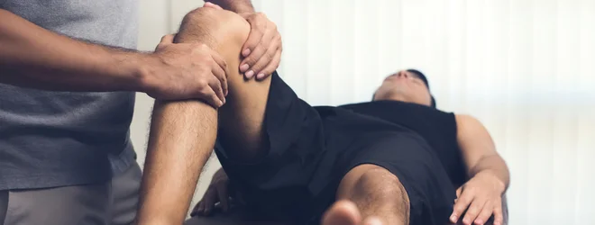 Možno je, da smo se zdravili s fizioterapijo, režimom za krepitev in raztezanje. FOTO: Shutterstock