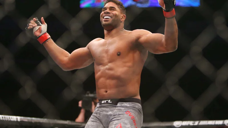 Fotografija: Alistair Overeem je vnovič pokazal, da še ni za staro šaro. FOTO: Usa Today Sports