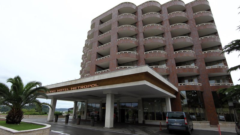 Fotografija: Kako odpreti hotel v Portorožu? FOTO: Blaž Samec/Delo