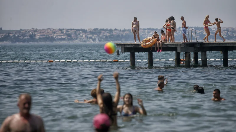 Fotografija: Kako dobro je nekaj, se običajno zavemo šele, ko mine. FOTO: Blaž Samec/Delo