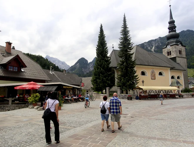 Kranjska Gora je letoviščarje sprejemala že v času avstro-ogrske monarhije. FOTO: Roman Šipić