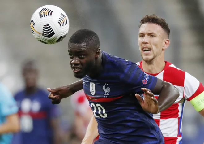 Dayot Upamecano je dosegel zmagviti gol za Francijo. FOTO: Charles Platiau/Reuters