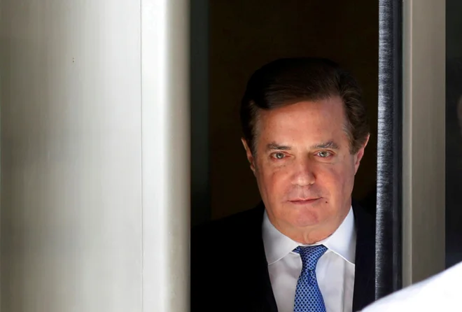 Manafort je bil v ponedeljek še na prostosti oziroma v hišnem priporu po plačilu deset milijonov varščine. FOTO: Reuters