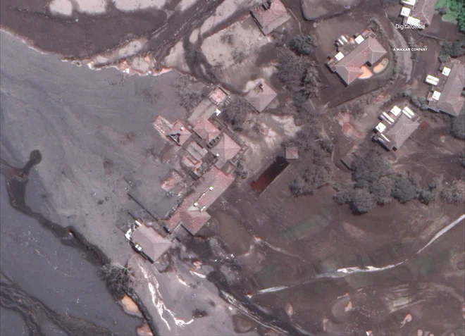 La Reunion Golf Resort pod pepelom. FOTO: DigitalGlobe/AP