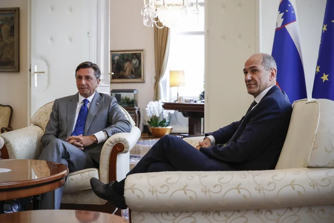 Borut Pahor je napovedal, da bo mandat podelil Janezu Janši. FOTO: Uroš Hočevar