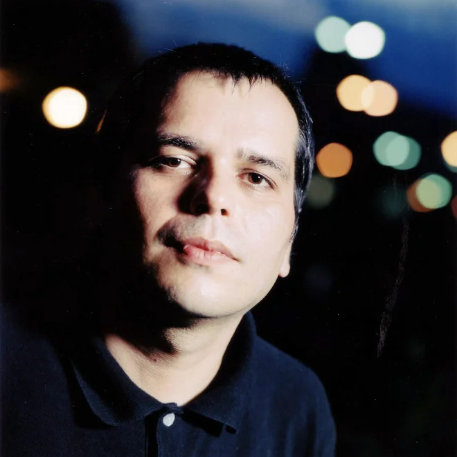 V optiki Mustarjevih <em>Srednjih let</em> jo Slovenci slabo odnesejo, saj se, v kolikor se sploh še posvečajo kulturi, posvečajo kvečjemu hortikulturi. FOTO: osebni arhiv