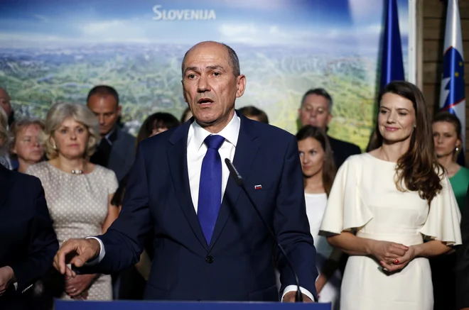 Janez Janša je prepričal največ volivcev v tujini. FOTO: Matej Družnik