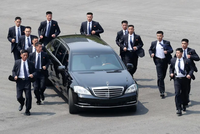 Prestižna limuzina FOTO: AP