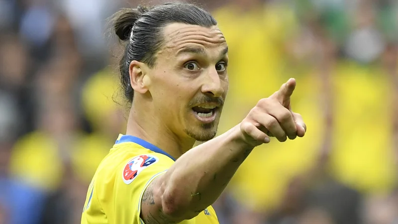 Čeprav ga v Rusiji ne bo, je Ibrahimović poskrbel, da se bo o njem govorilo tudi med mundialom. FOTO: AFP