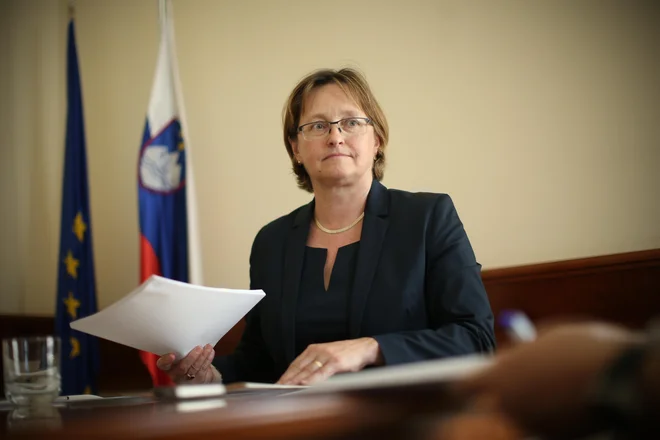 Mateja Vraničar Erman: »Ukrepe bo sprejemala prihodnja vlada.« FOTO: Jure Eržen/Delo