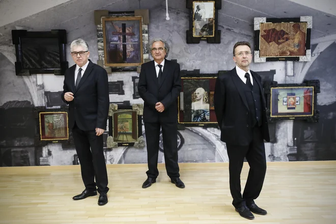 Miran Mohar, Dušan Mandič in Roman Uranjek, pred otvoritvijo razstave Irwinov v galeriji AS. Foto: Uroš Hočevar