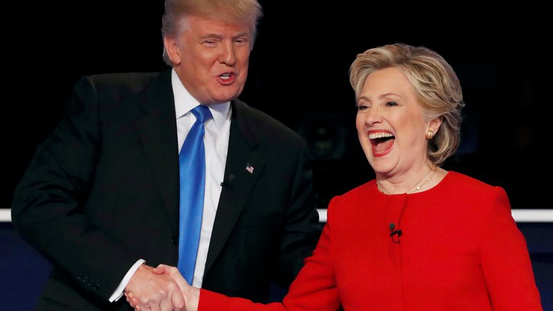 Fotografija: Donald Trump in Hillary Clinton sta se leta 2016 borila za predsedniški stolček. FOTO: Reuters 