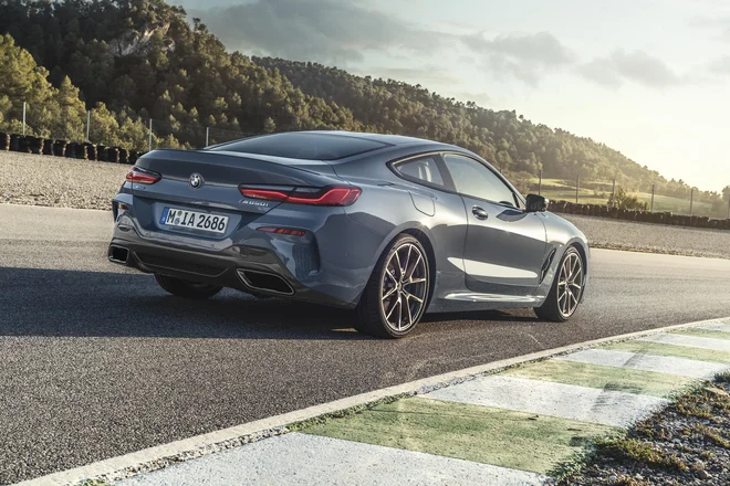 BMW serije 8 nakazuje, kakšna bo oblikovalska prihodnost bavarske znamke. FOTO: Bmw Ag / Daniel Kraus
