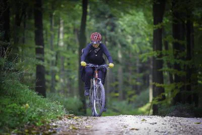 Kum nad Trbovljami, Roman Ledinek, Barbara Ledinek, planinska koča na Kumu, najboljša planinska koča v Sloveniji gorsko kolesarstvo 2015 Kum Slovenija
[Kum nad Trbovljami, Roman Ledinek, Barbara Ledinek, planinska koča na Kumu, najboljša planinska koča v Sloveniji 2015,gorsko kolesarstvo]