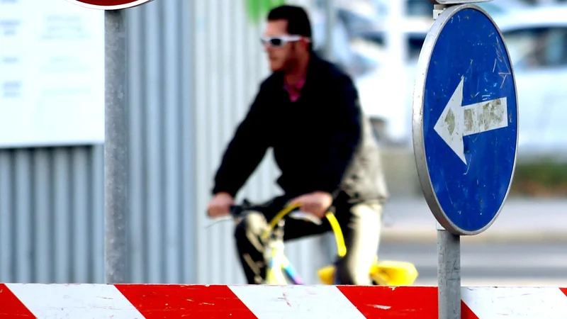 Fotografija: Prometni znaki v centru Ljubljane,Ljubljana Slovenija 17.11..2015
[Prometni znaki,mesto]