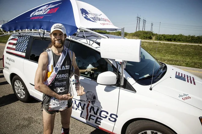Michael Wardian of the United States celebrates during the Wings for Life World Run in Sunrise, FL, United States on May 4, 2014. // Robert Snow for Wings for Life World Run // VIN: SI201410140868 // Usage for editorial use only // Please go to www.redbullcontentpool.com for further informations. //